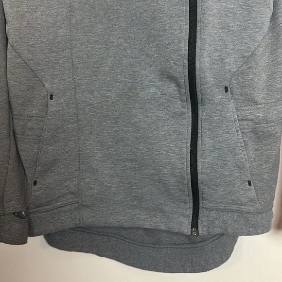 Nike Sportswear Tech Fleece Zip Up Oversized Hoodie in Cape Carbon Heather - Picture 11 of 16